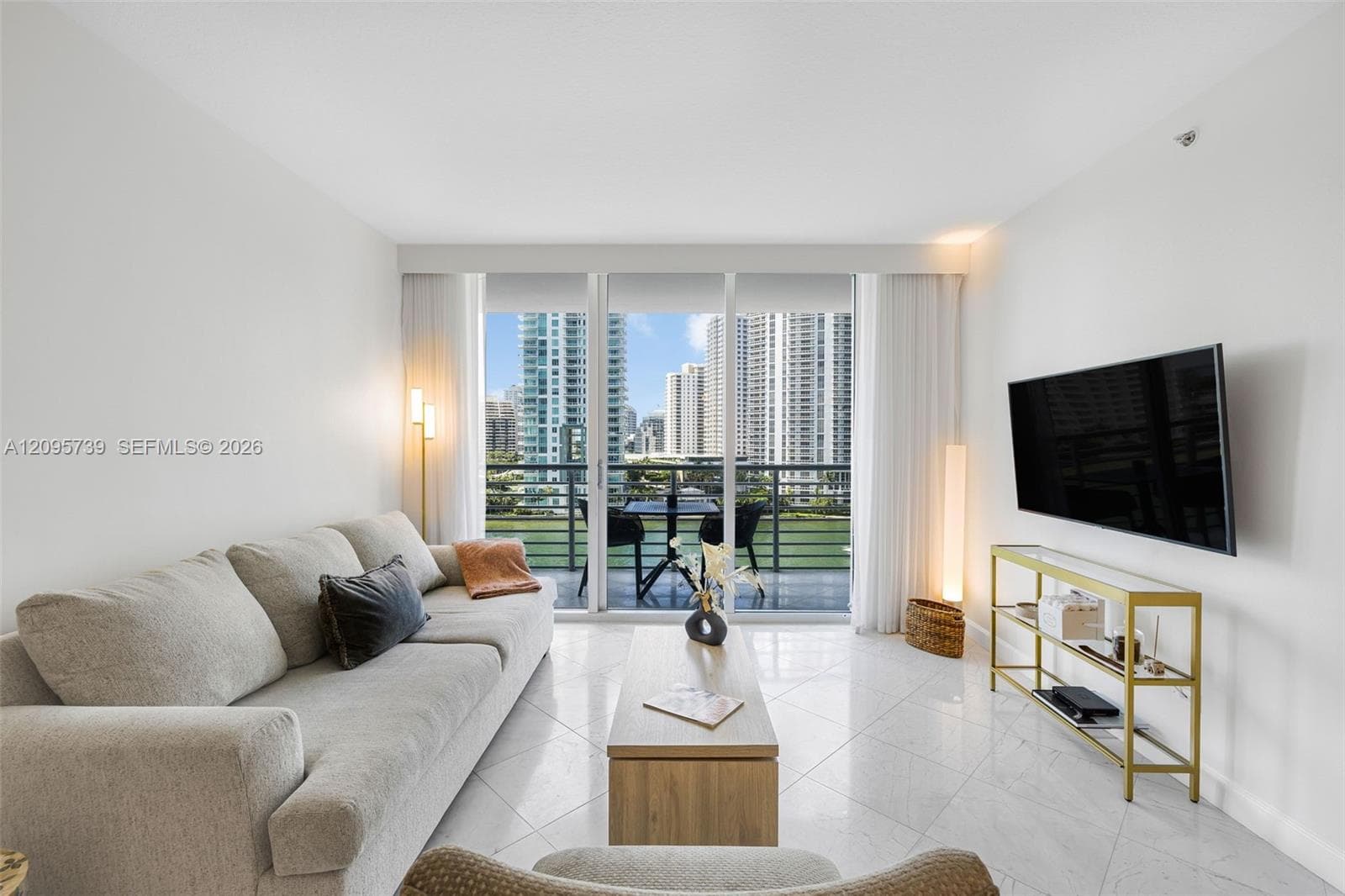 One Miami Unit 1019 condo rented at 325 S Biscayne Blvd # 1019, Miami, FL 33131